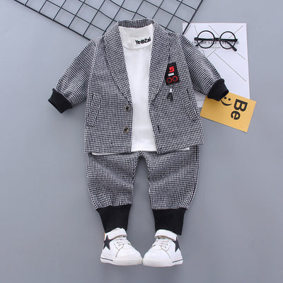 Traje de tres piezas para niño - Image 4