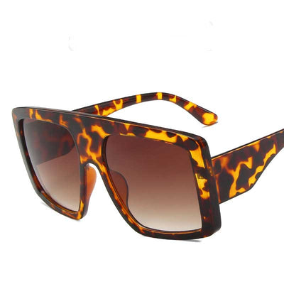 Large frame sunglasses with a brown and pink gradient full frame and brown gradient lenses. - Image 6