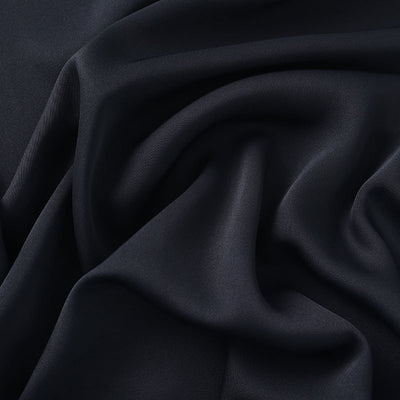 Bata Negra Premium para Mujer - Image 2