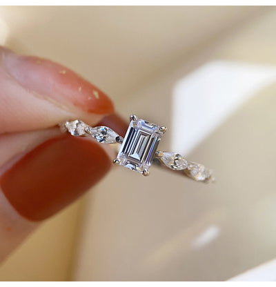 Anillo de Plata Minimalista para Mujer - Diseño Versátil Lujo Accesible - Image 5