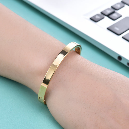 Pulsera con Cierre de Presión Brillante para Mujer