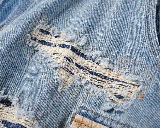 Shorts Deshilachados con Cortes y Flecos Deslavados - Image 5