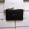 Monedero Horizontal Compacto con Compartimentos de Almacenamiento