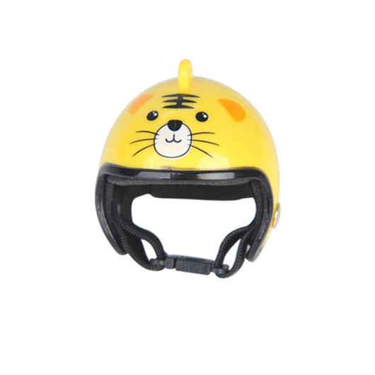 Casco Protector Cómico para Gallinas y Aves de Corral - Image 7