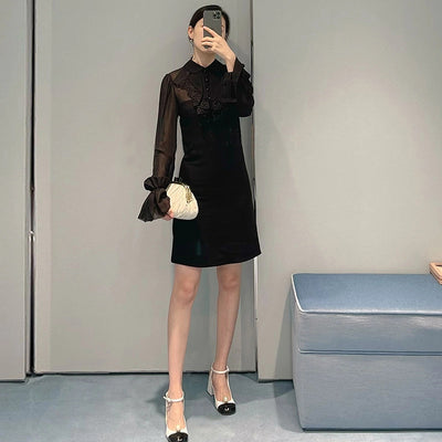 Vestido Negro Manga Larga con Cuello Volante y Falda Acampanada - Image 5