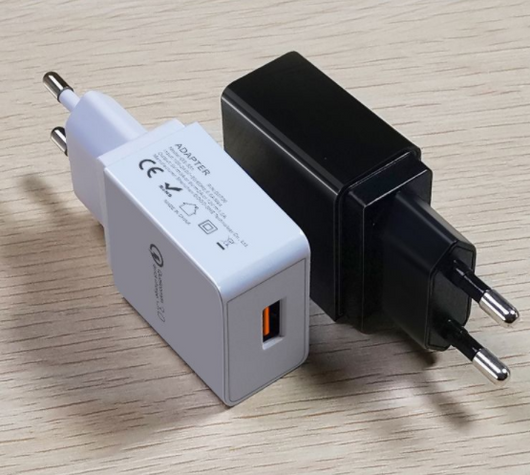 Cargador Inalámbrico 3 en 1 para Teléfono, Reloj y Auriculares - Image 30