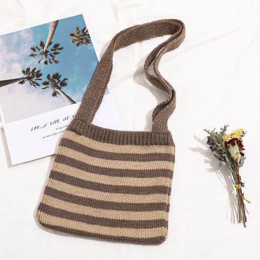 Bolsa Mensajera de Lana para Niña - Image 10