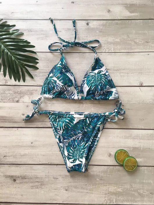 Bikini Estampado con Triángulos - Image 9