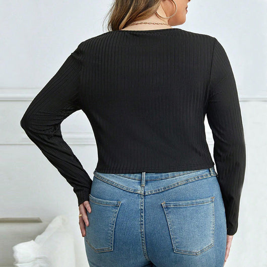 Blusa Ajustada Elegante con Detalles Calados y Mangas Largas - Image 2