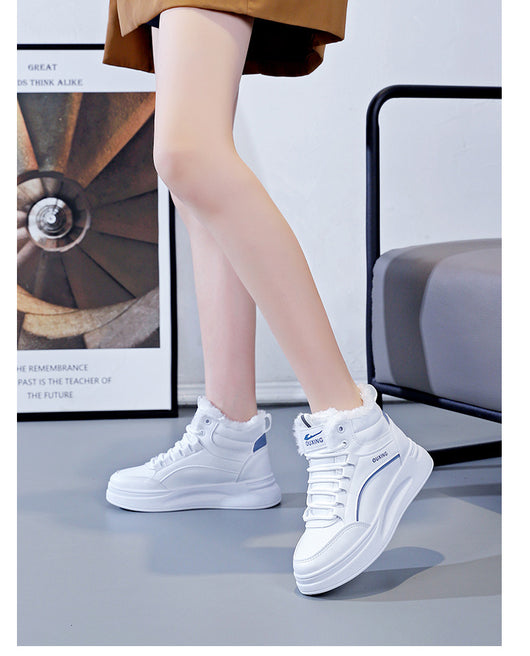 Botines Deportivos Aislados con Forro de Felpa - Image 17