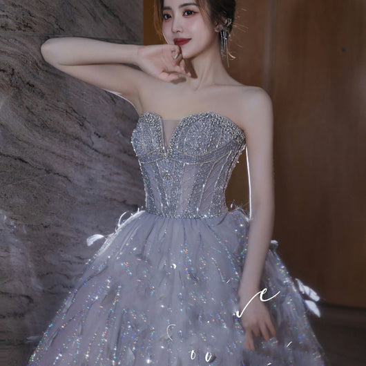Vestido de Lujo para Bodas y Eventos Especiales - Diseño Exclusivo de Alta Gama - Image 3