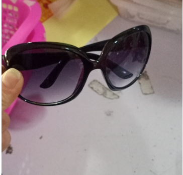 Gafas de Sol Oversized para Mujer - Diseño Moderno y Protección UV - Image 9