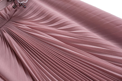 Vestido Elegante con Pliegues y Detalle Floral en la Cintura - Image 31