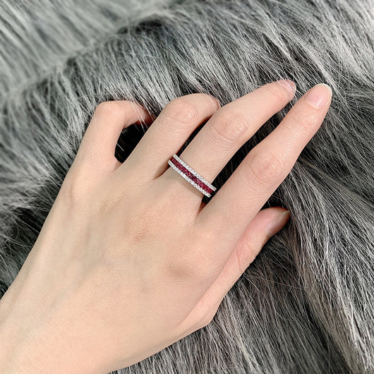 Anillo Redondo Plata con Incrustaciones Rojo