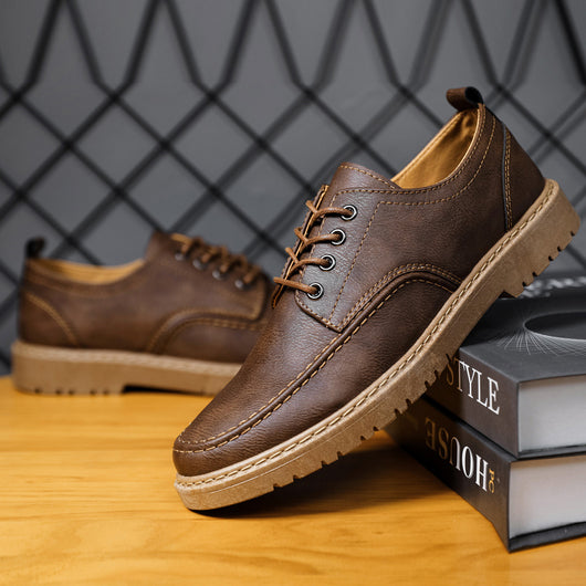 Zapatos Casuales de Cuero Negro con Cordones para Hombre Talla Grande Estilo Británico - Image 7