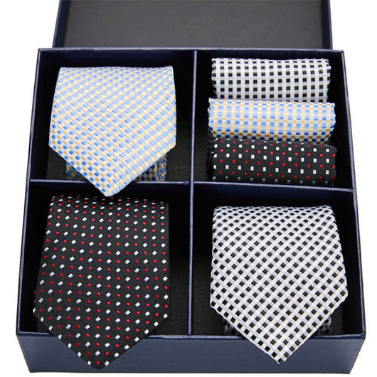 Conjunto Ejecutivo: Corbata a Rayas y Pañuelo de Bolsillo - Image 13
