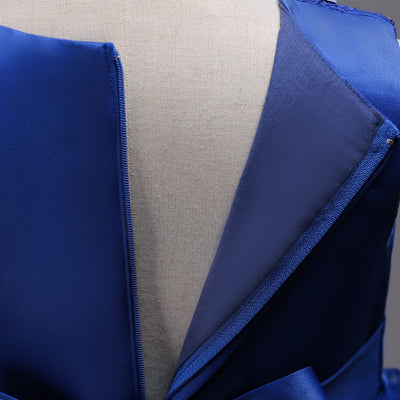 Vestido Infantil de Encaje con Moños y Volantes - Image 12