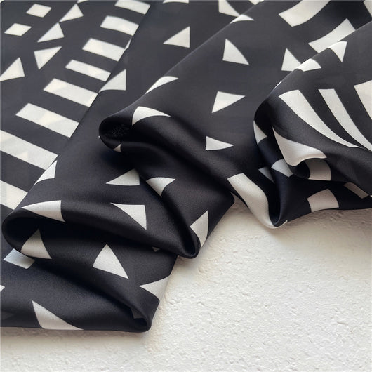 Pañoleta Decorativa Multiuso - Accesorio Versátil para Bolsos y Complementos - Image 22