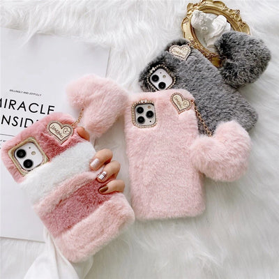 Funda Acolchada para Teléfono con Anillo de Lente y Dije de Amor
