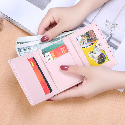 Billetera de Cuero Compacta para Mujer - Image 2