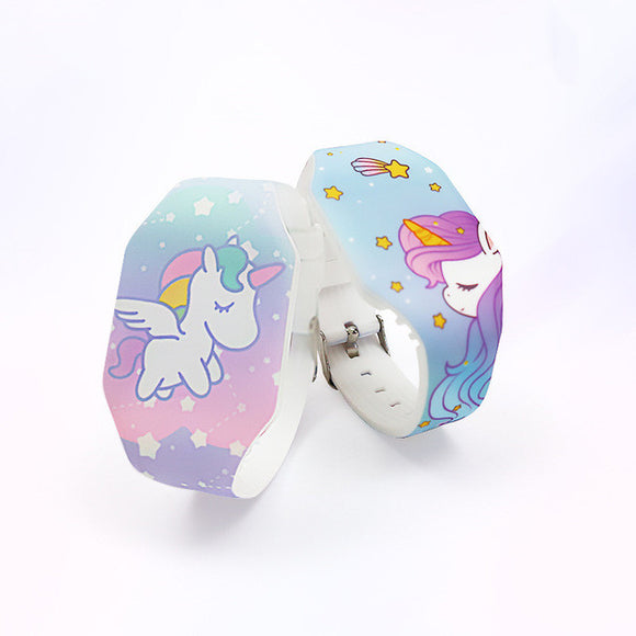 Relógio Infantil LED Luminoso com Desenhos Animados Brilhantes