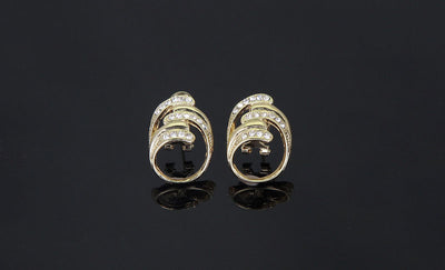 Conjunto de Joyas Elegantes: Collar, Pulsera, Aretes y Anillo - Image 4