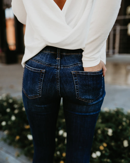 Jeans Slim Fit en Bambú - Comodidad y Estilo Minimalista - Image 8