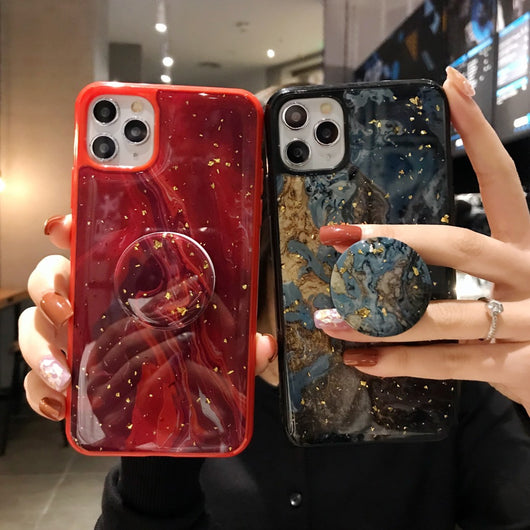 Funda para móvil con diseño mármol y soporte integrado - Image 3