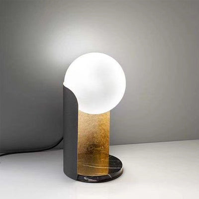 Lámpara de Mesa con Base de Mármol y Globo de Cristal - Image 4