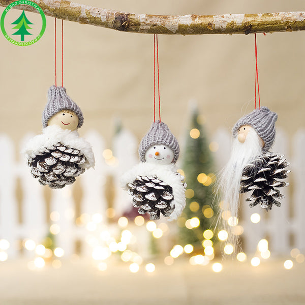 Adorno Navideño Muñeca de Madera con Piña - Colgante Decorativo Mini
