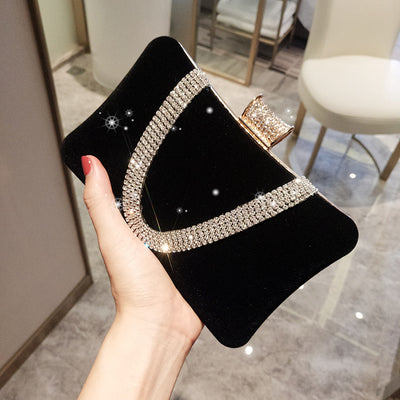 Bolso de Hombro Asimétrico con Detalles Diamantados - Image 8