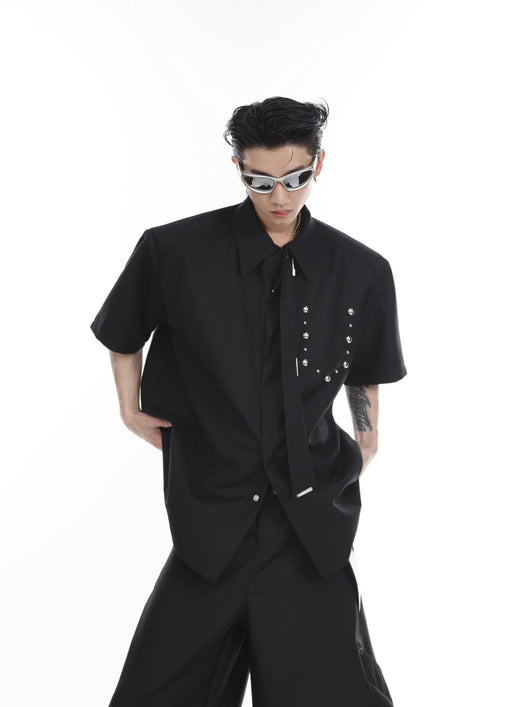 Camisa Casual de Manga Corta con Hombreras Acolchadas y Detalles Metálicos - Image 4