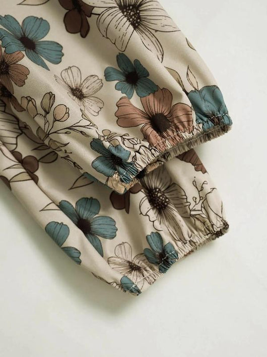 Blusa Elegante con Cuello Camisero y Estampado Floral - Image 10