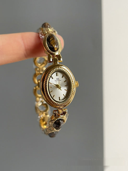 Reloj de Pulsera Jade Ovalado con Esfera Pequeña para Mujer - Image 2