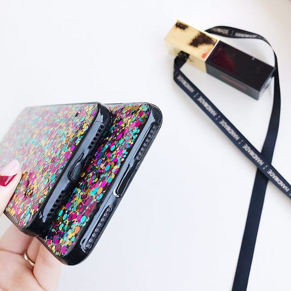 Funda de teléfono con lentejuelas brillantes