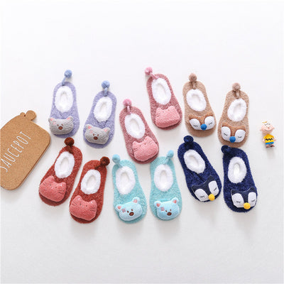 Calcetines Antideslizantes con Diseño de Muñecos 3D para Primavera y Otoño - Image 8