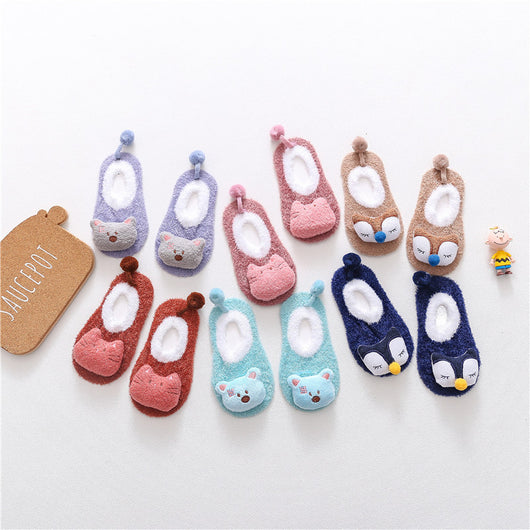 Calcetines Antideslizantes con Diseño de Muñecos 3D para Primavera y Otoño - Image 8