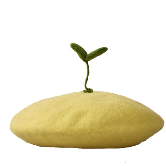 Boina Artesanal de Fieltro de Lana con Brote Verde - Diseño Versátil - Image 12