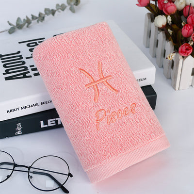 Toalla de Baño Constellation Plus Gruesa y Absorbente con Bordado - Image 28