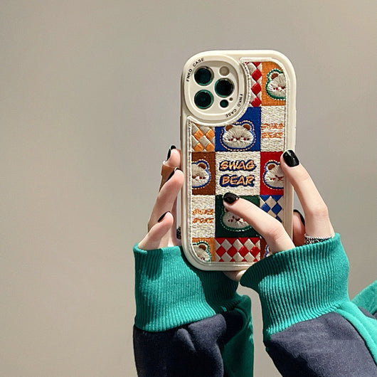 Funda para Teléfono con Bordado de Osito y Conejito - Suave y Protectora - Image 4