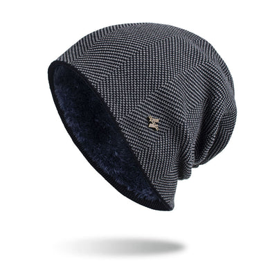 Gorro de Lana Tejido con Etiqueta Iron Label - Calidez y Estilo - Image 26