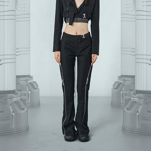 Pantalón Flare Slim Fit con Doble Cierre y Abertura Lateral