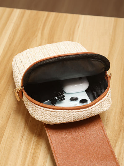 Bolsa para Teléfono de Paja con Perla y Borla Elegante - Image 11