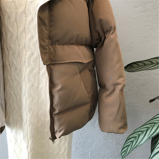 Chaqueta Acolchada con Cuello Alto Elevado - Estilo Moderno y Calidez - Image 10
