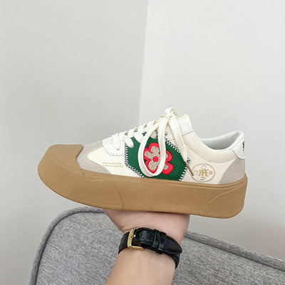 Tenis Escolares Cómodos con Cordones y Punta Redonda - Image 12
