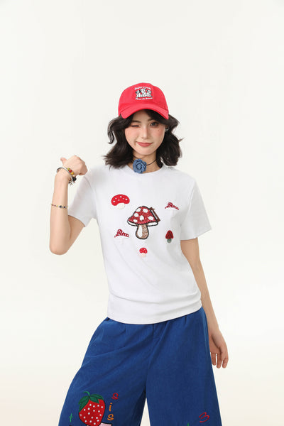 Camiseta Cuello Redondo Manga Corta con Bordado de Hongos para Mujer - Image 8