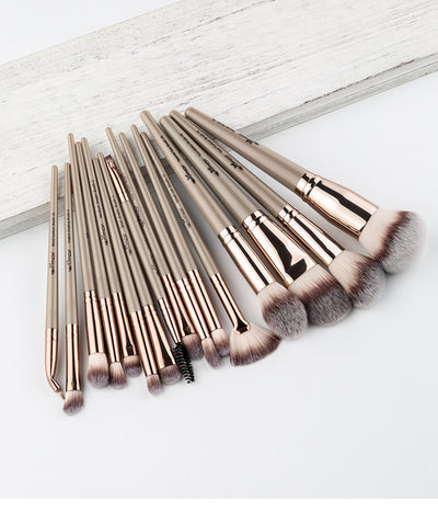 Kit Portátil de Brochas para Sombras, Cejas y Maquillaje Profesional - Image 6