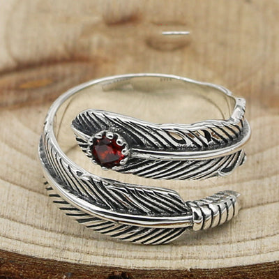 Anillo de Plata Tailandesa Takahashi con Diseño de Pluma - Joya de Moda - Image 8