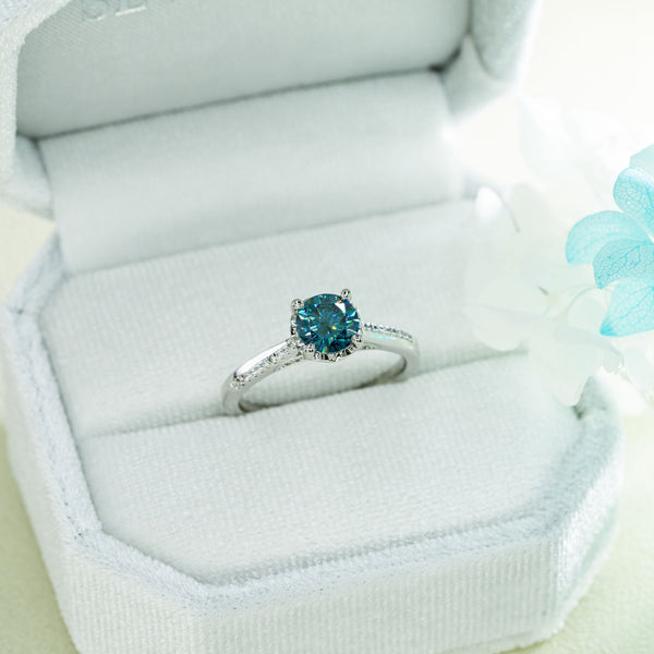 Anillo de Moissanita para Mujer en Cuatro Colores