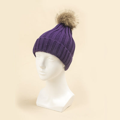 Gorro de Lana Azul Klein con Pompón de Pelaje - Diseño Tejido Elegante - Image 4